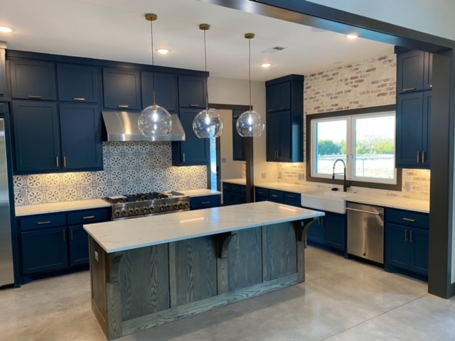 Bailey Bros Builders LP