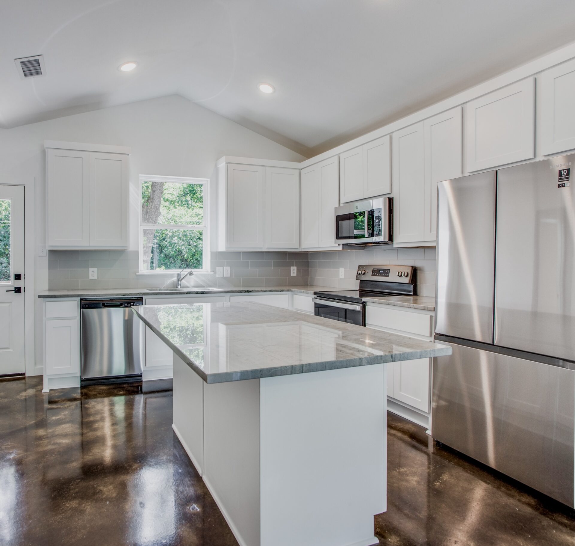 Bailey Bros Builders LP